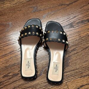 Like NewValentino Black and Gold Studded Sandals